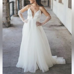 Sarah Seven Wedding Dress